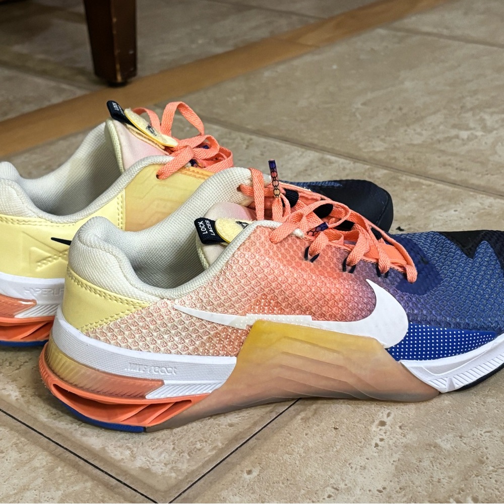 Nike Metcon 7 AMP Multicolor Gym Shoes - Picture 3 of 7